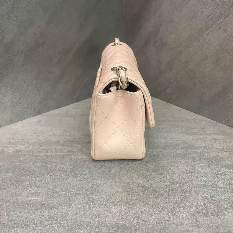 Chanel/ Chanel mini cf pink lambskin 23
