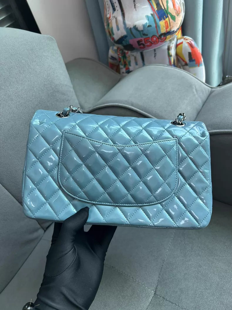Chanel Chanel cf patent leather medium 99 17