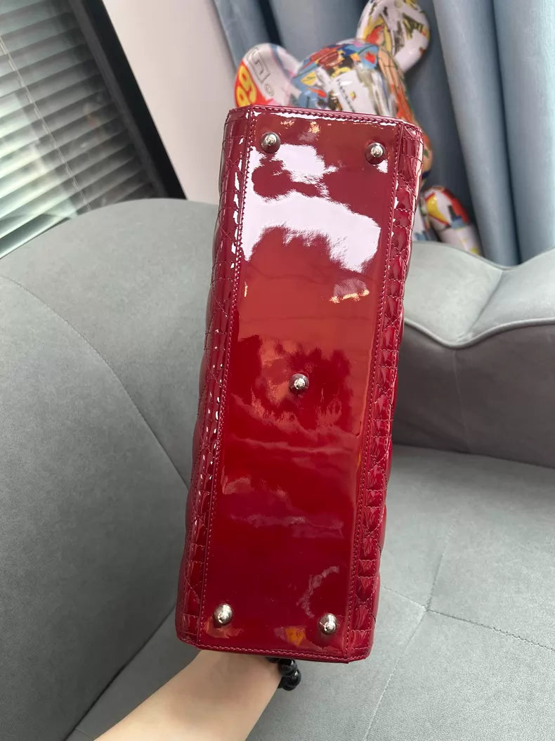 Dior Dior Lady Dior patent leather red 18