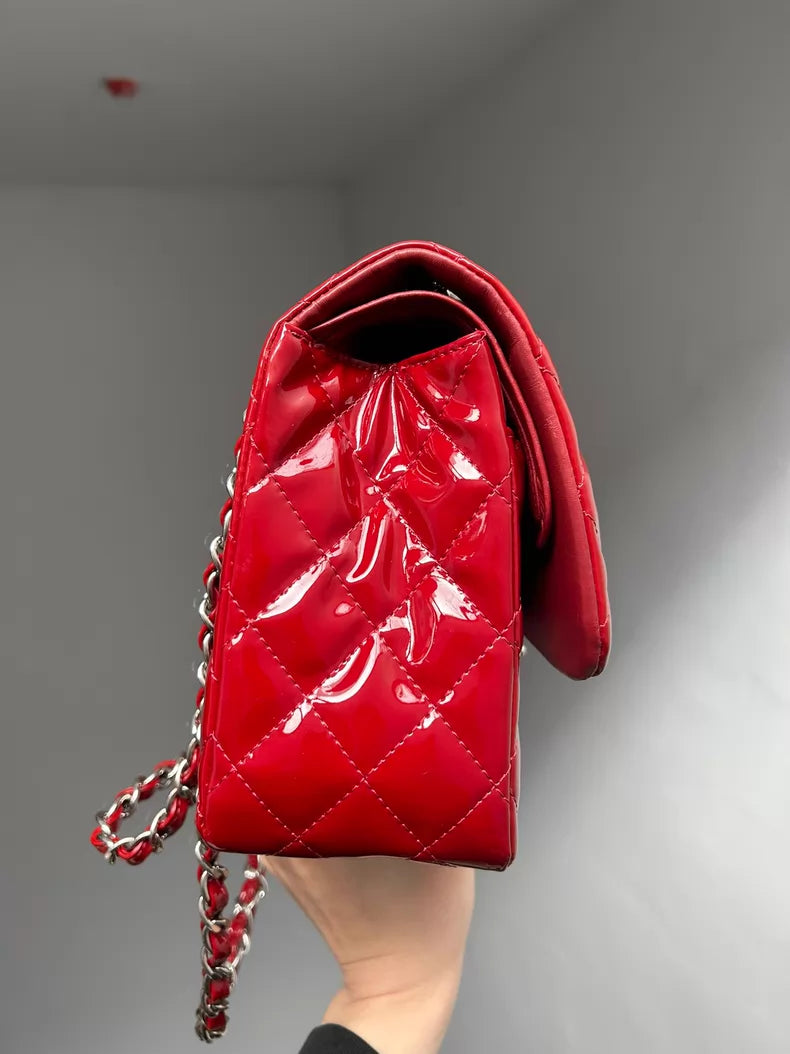 99 Chanel Chanel cf jumbo patent leather red