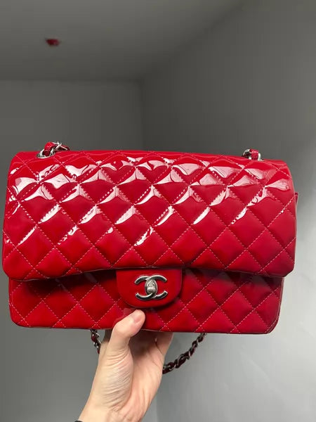 99 Chanel Chanel cf jumbo patent leather red