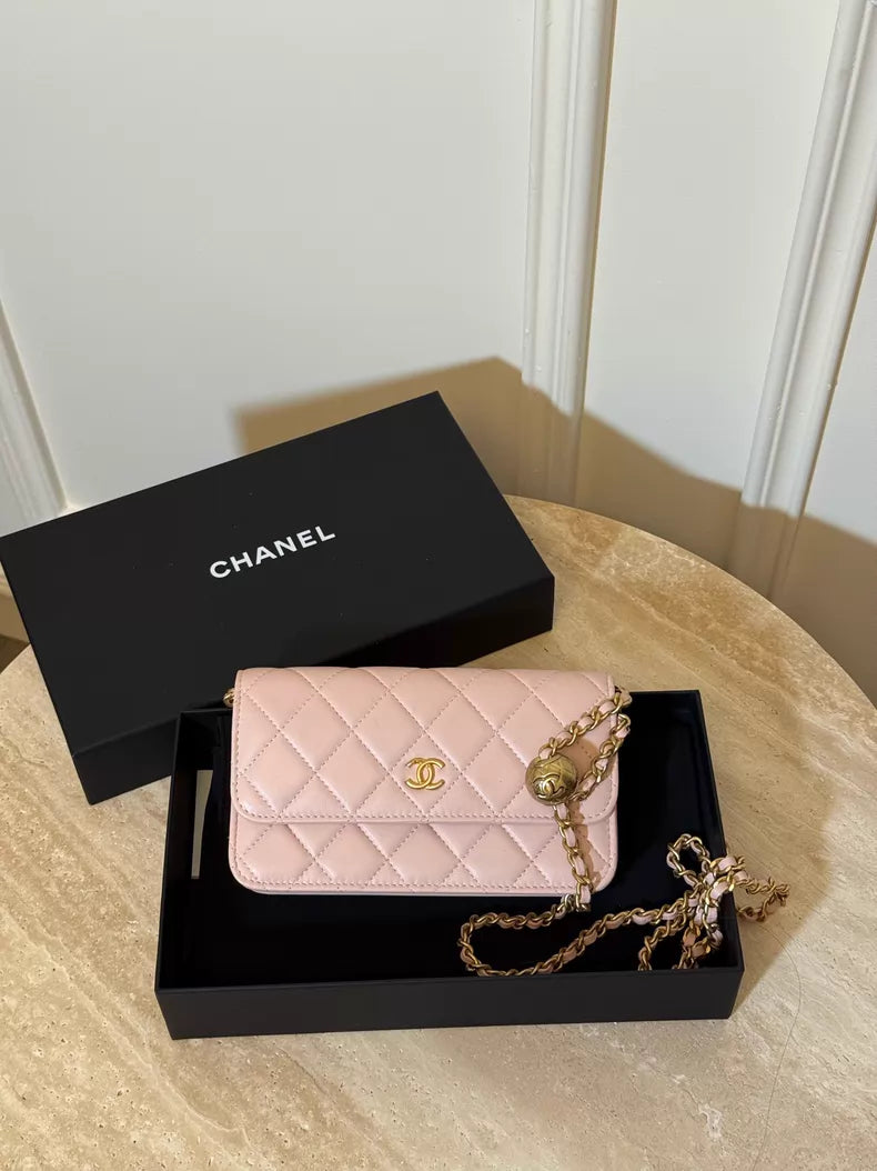Chanel Chanel gold hardware woc