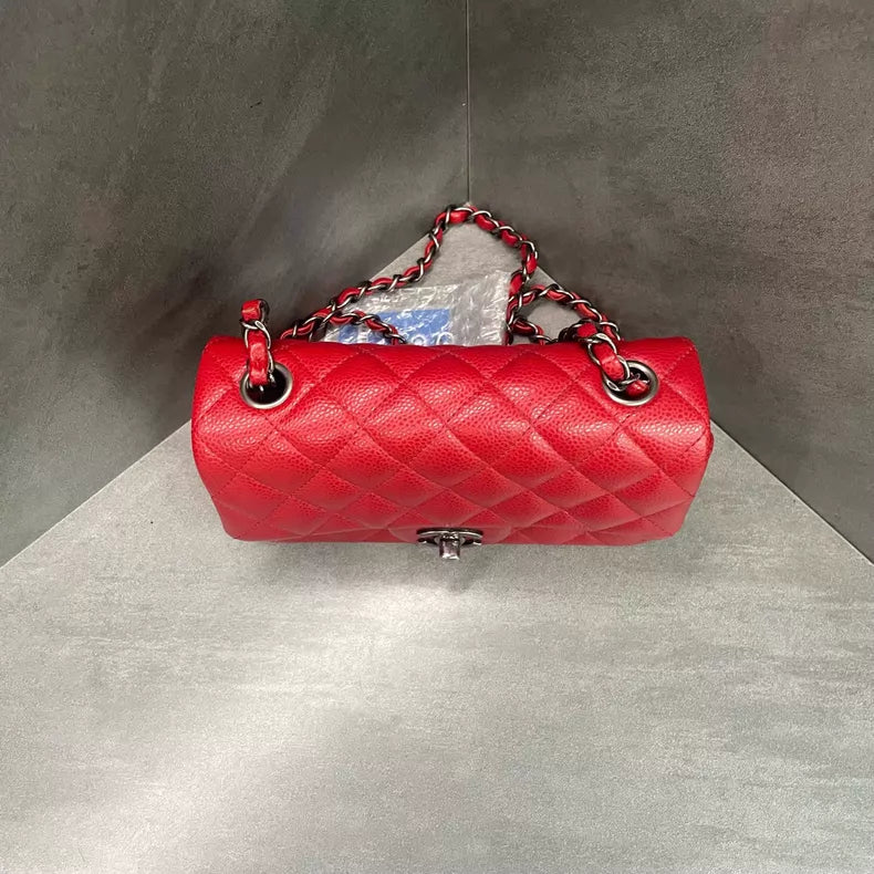 Chanel Chanel red silver hardware pebbled leather min 21
