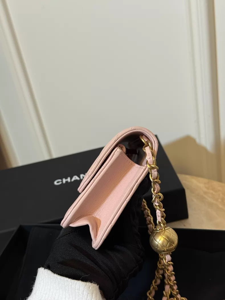 Chanel Chanel gold hardware woc