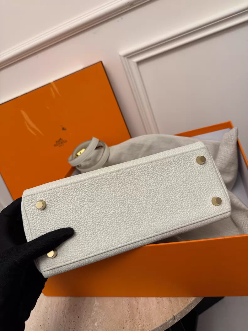 Hermes Hermes kelly25 milk white gold hardware togo