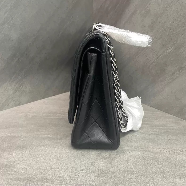 Chanel Chanel Chanel cf maxi lambskin