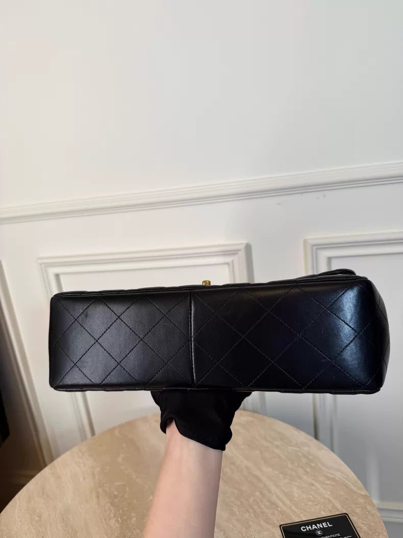 Chanel Chanel CF lambskin jumbo 16