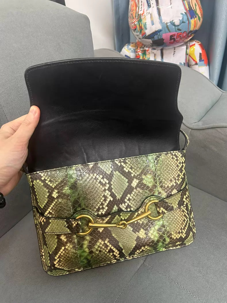 Gucci / crossbody bag