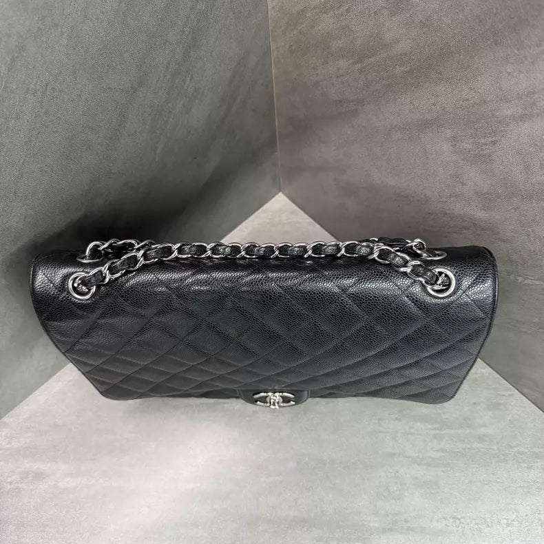 Chanel Chanel cf maxi pebbled leather 14
