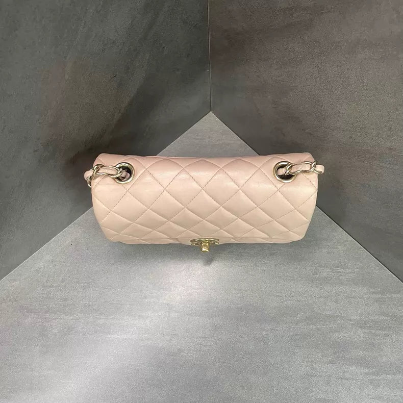 Chanel/ Chanel mini cf pink lambskin 23