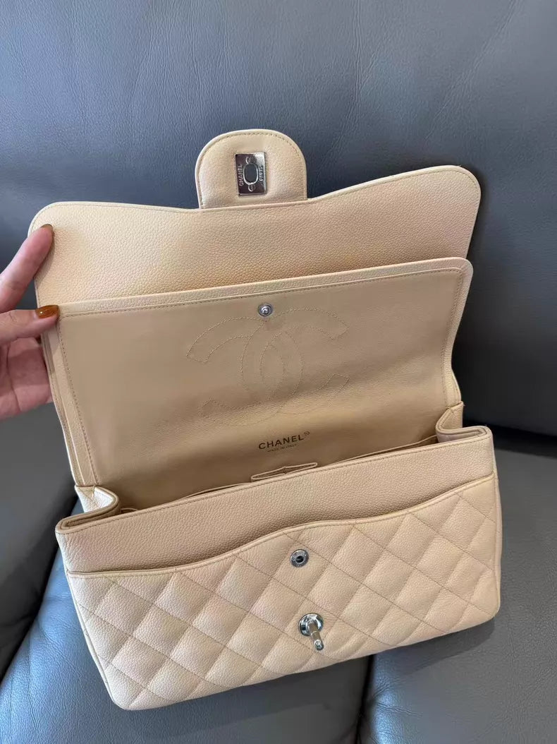 Channel Chanel Cf beige Jummbo silver hardware 17