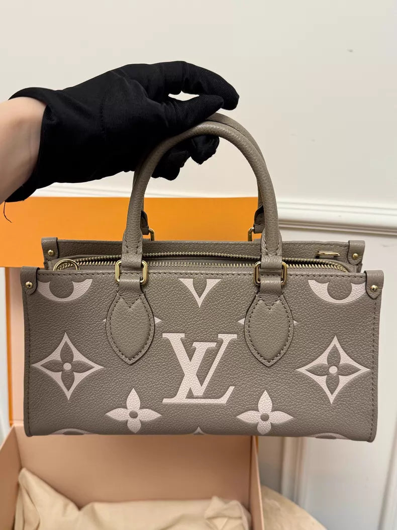 LV Onthego elephant gray 24