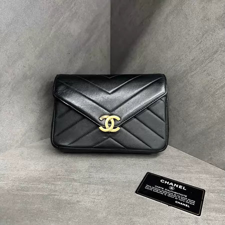 Chanel Chanel chain bag v leather shoulder bag crossbody bag 2