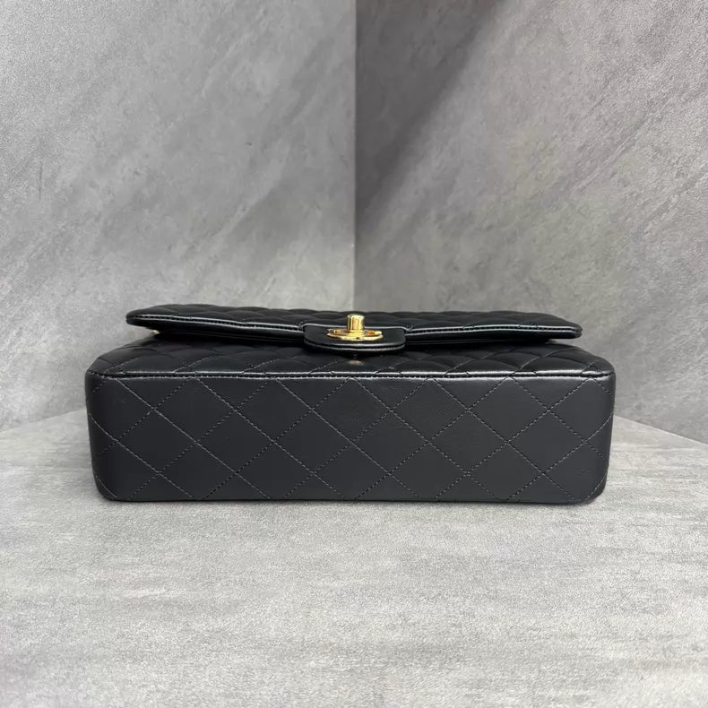 Chanel/ Chanel CF medium black gold hardware lambskin 29