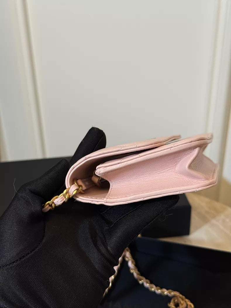 Chanel Chanel gold hardware woc