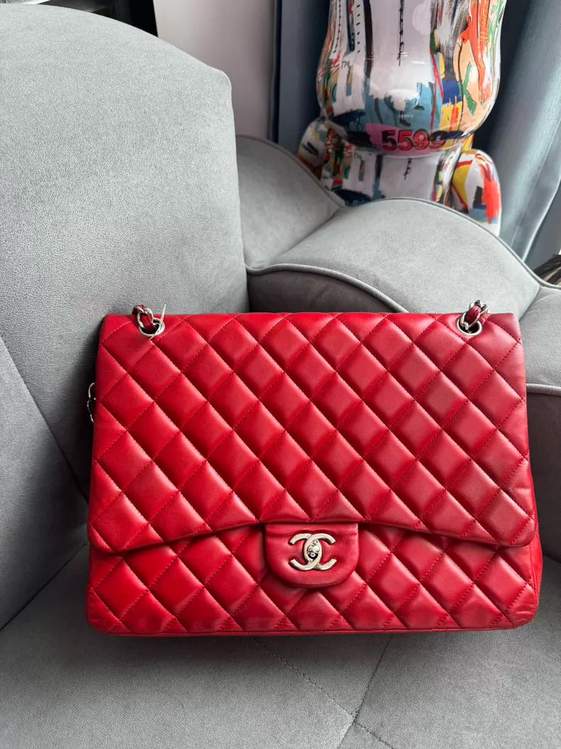 Chanel Chanel cf maxi 13 lambskin