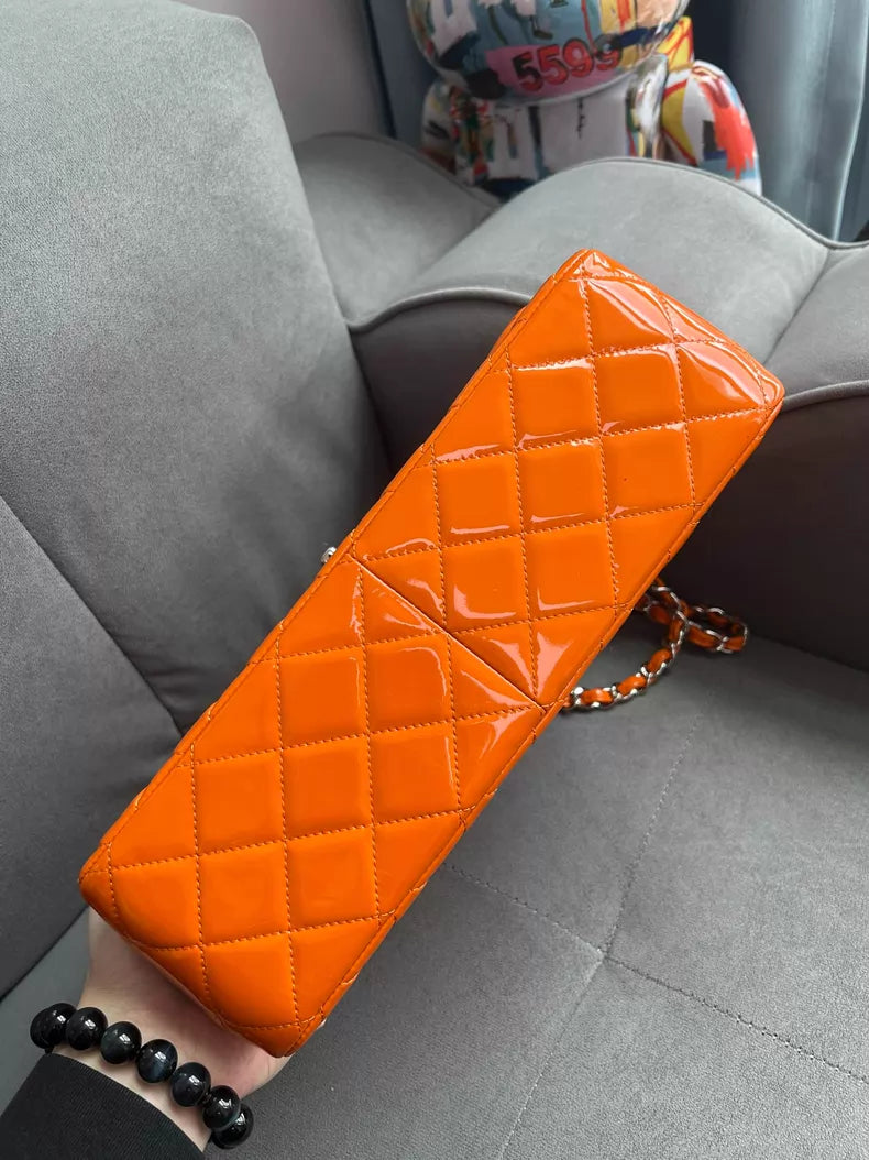 9899 Chanel Chanel cf jumbo patent leather