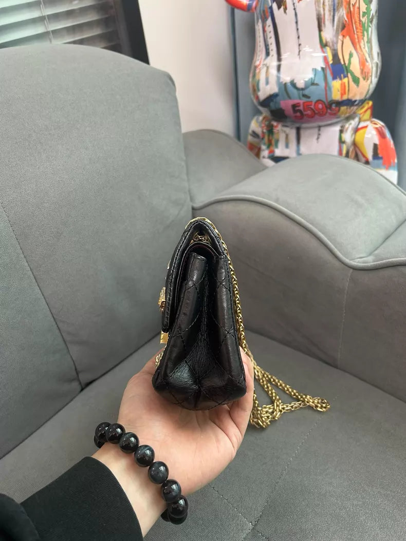 Chanel Chanel 2.55 small leather 26