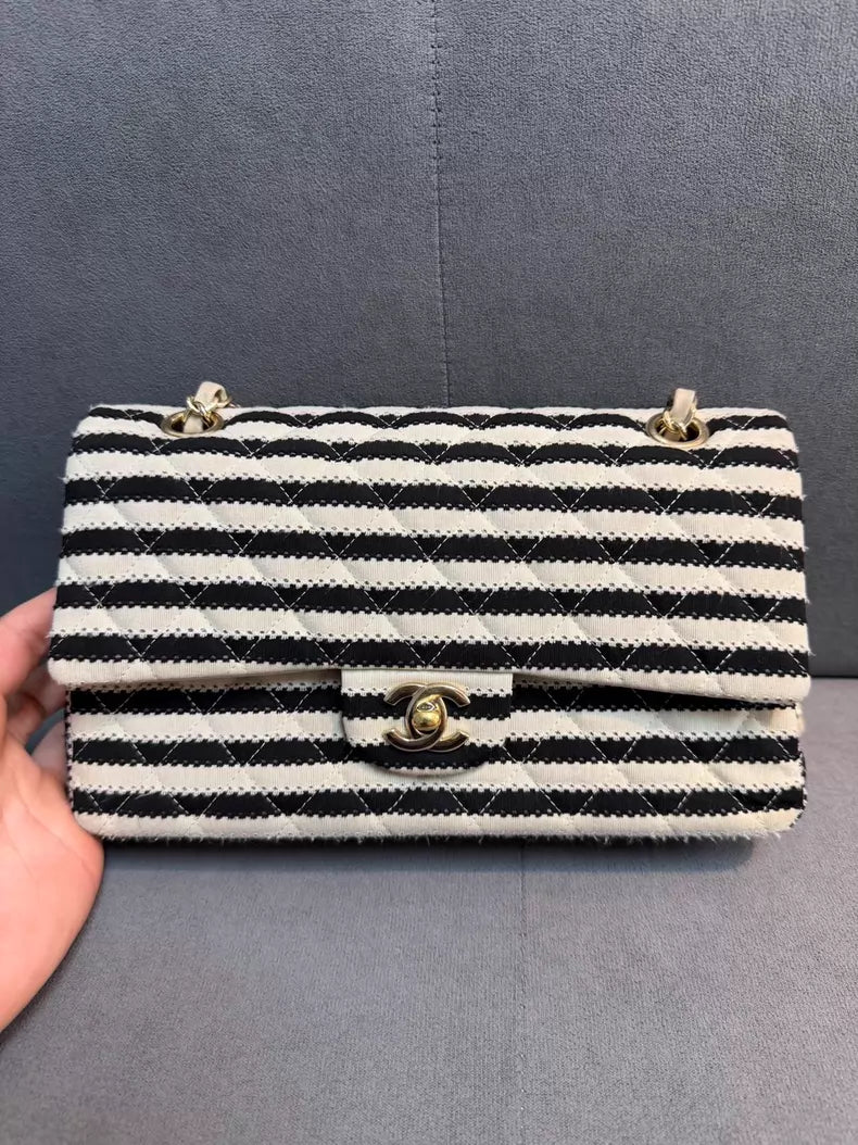 chanel Chanel CF medium chain bag 19