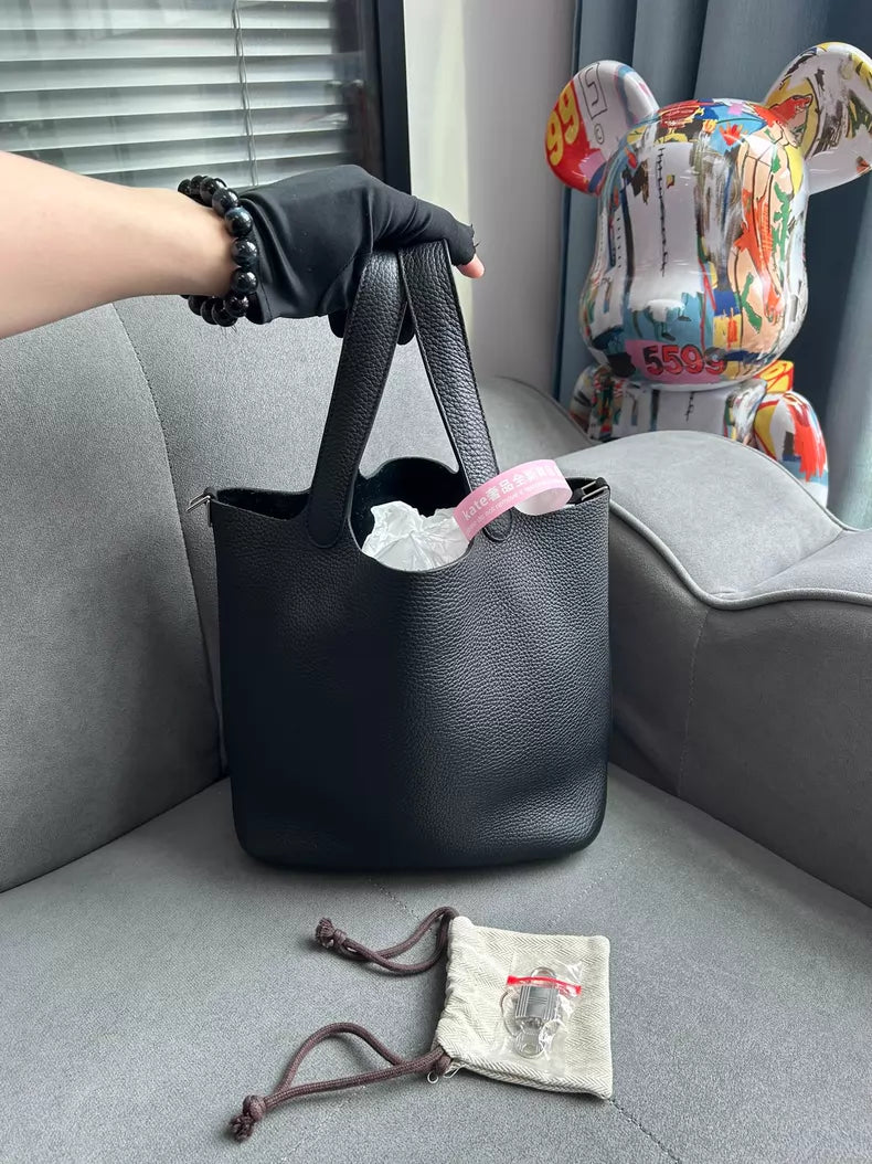 Hermes Picotin 22 black silver hardware B tc