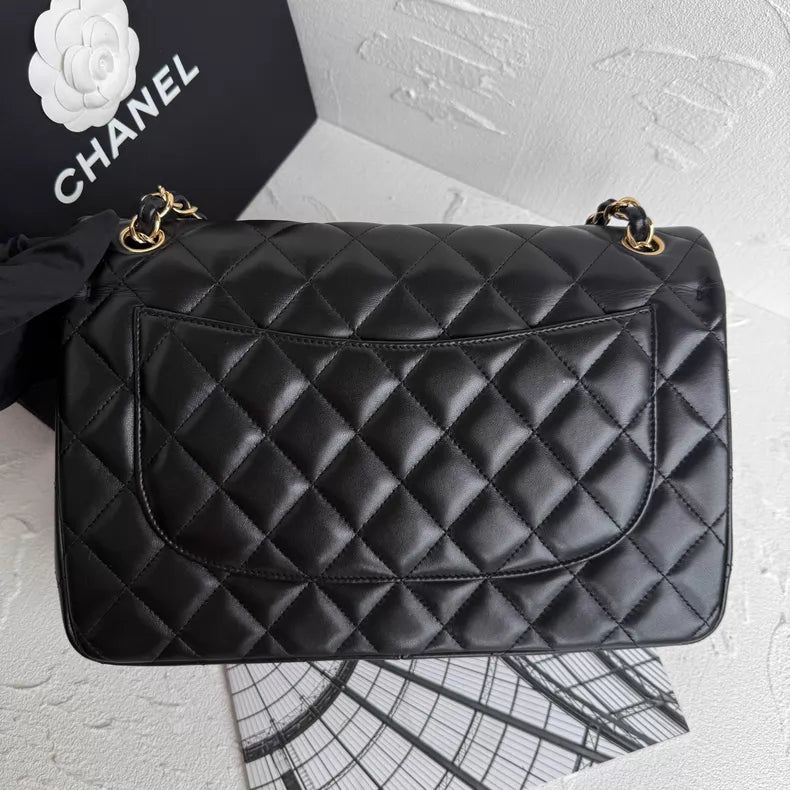 Chanel Chanel lambskin jumbo 25