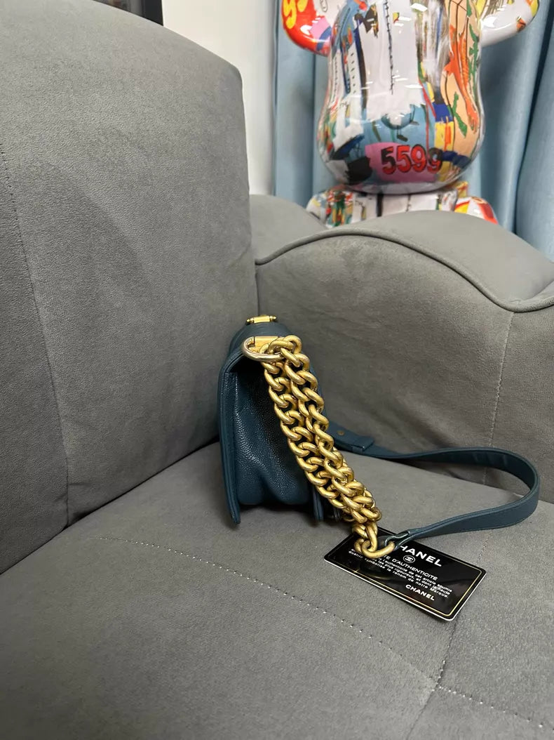 Chanel Chanel Leboy leather blue 20*13
