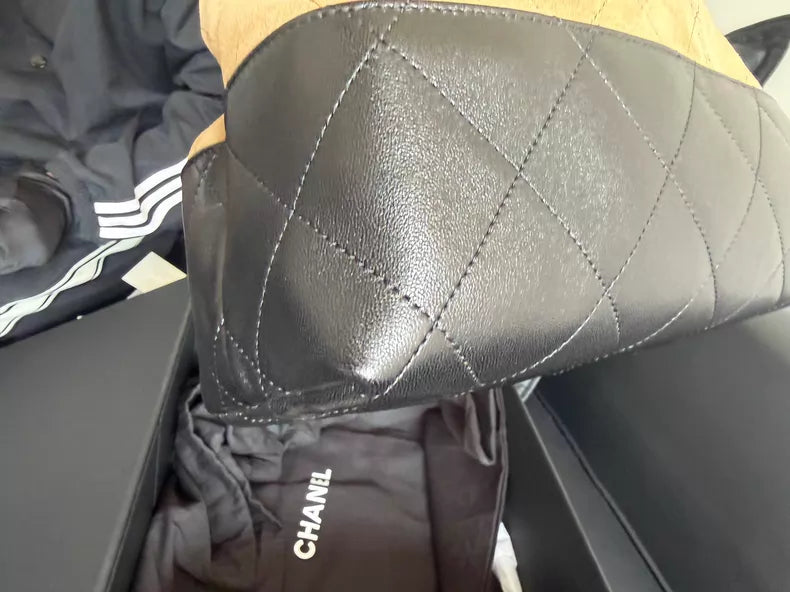 /Chanel Chanel 26s suede hobo