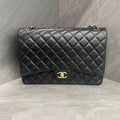 Chanel Chanel cf maxi lambskin 18