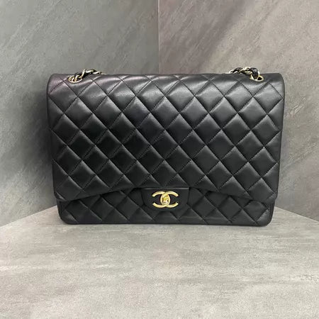 Chanel Chanel cf maxi lambskin 18
