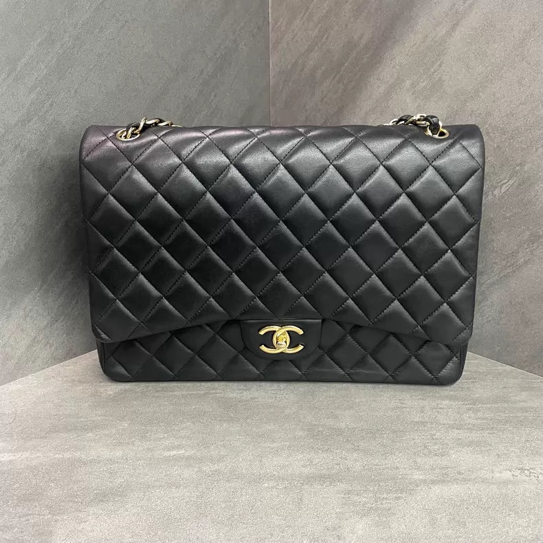 Chanel Chanel cf maxi lambskin 18