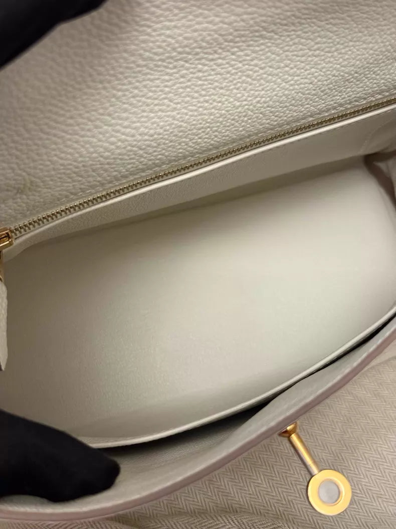 Hermes Hermes kelly25 milk white gold hardware togo