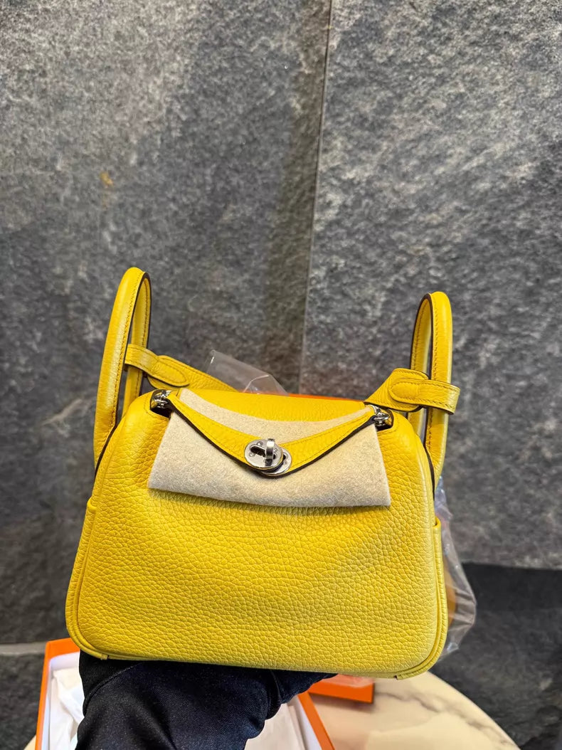 Hermes Hermes B4 mini lindy