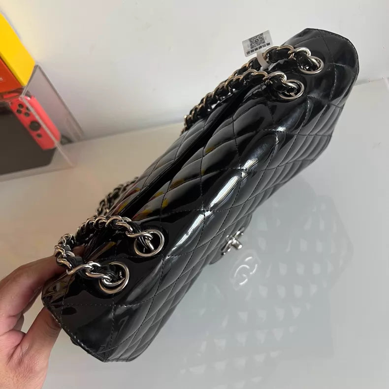 Chanel CF jumbo patent leather 132263