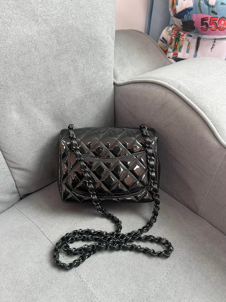 Chanel Chanel cf patent leather so black