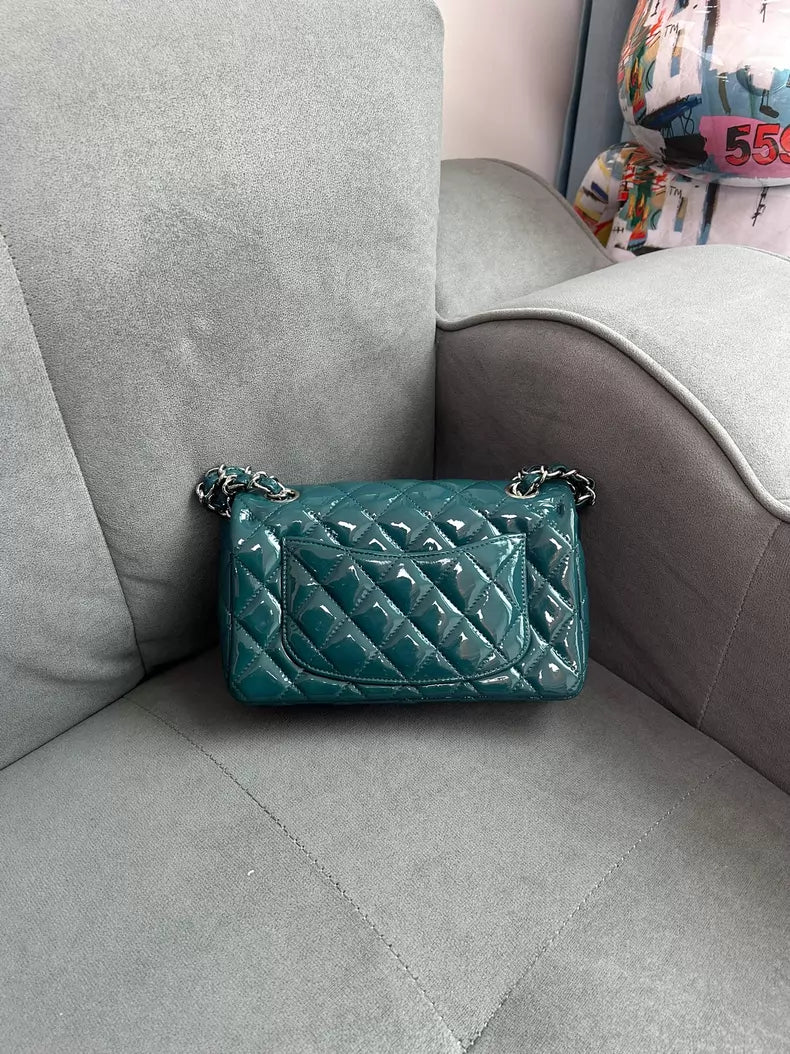Chanel Chanel cf mini patent leather