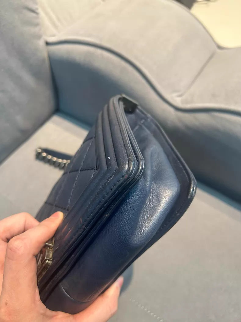 Chanel Chanel leboy medium 18