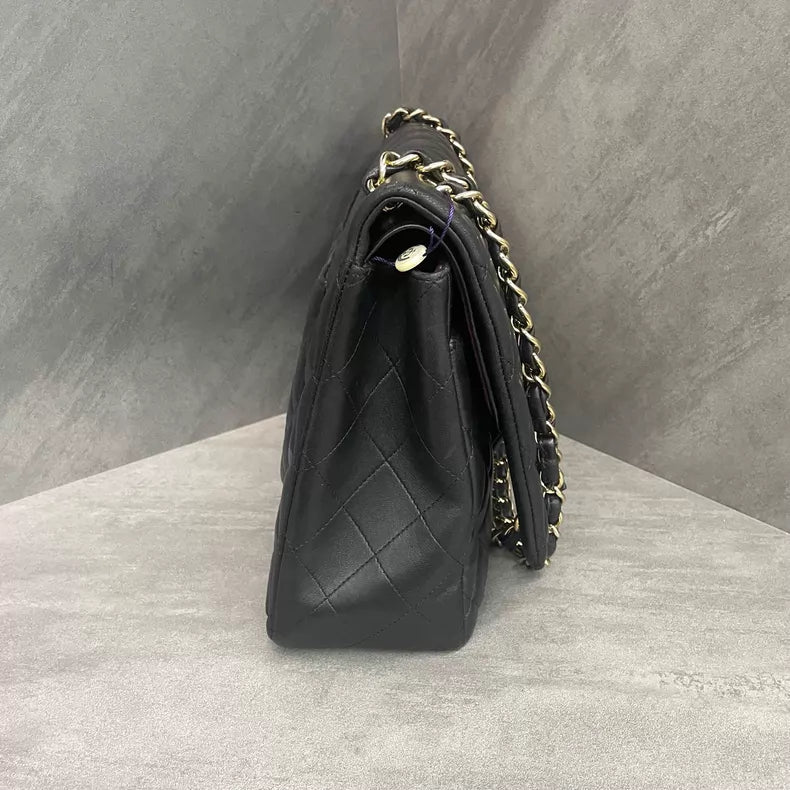 Chanel Chanel cf maxi lambskin 15