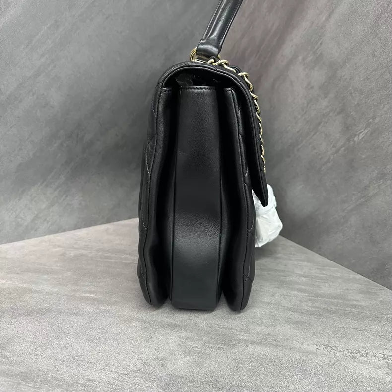 Chanel Chanel Trendy CC black gold hardware large handbag 23
